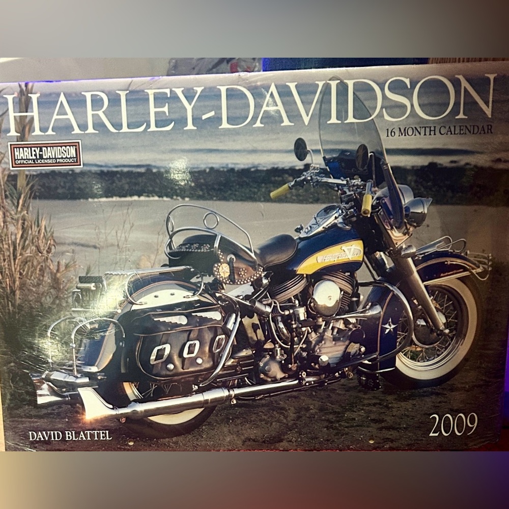 Harley-Davidson 2009 Calendar - Black and White - Picture 1 of 2